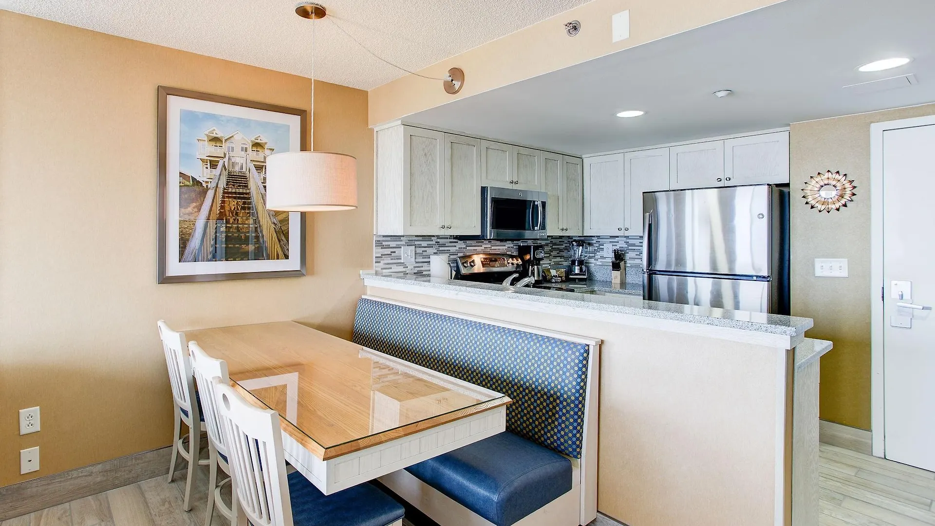 Boardwalk Resort And Villas Virginia Beach
